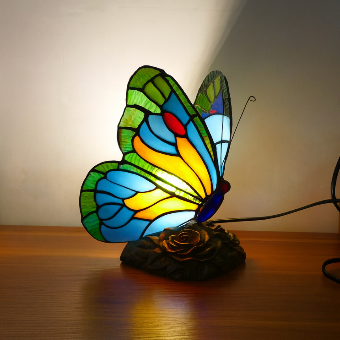 Skulpteret Blå Sommerfuglelampe